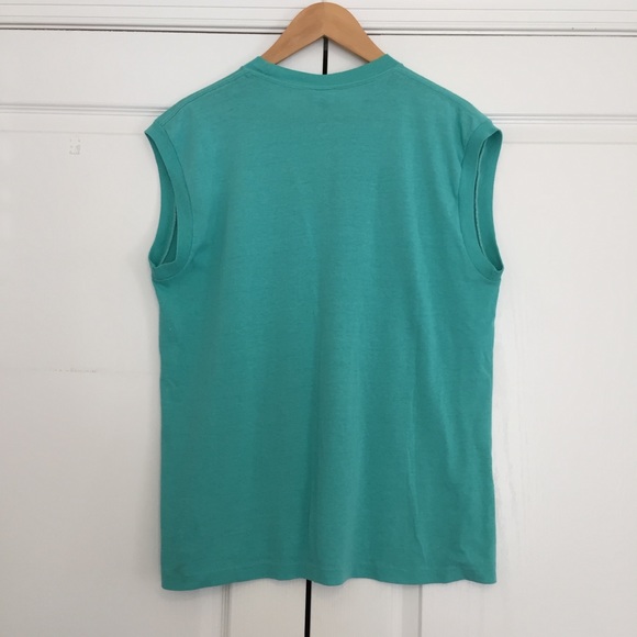 Vintage Size L, Sleeveless T-shirt, NC Cities - Picture 11 of 13